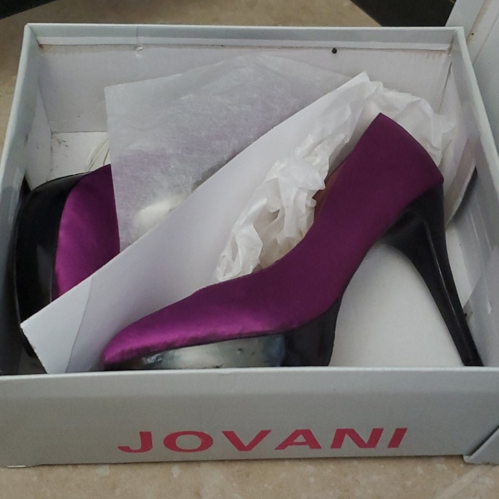 Purple Pumps